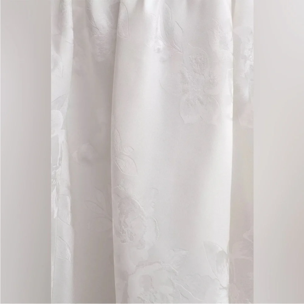 V. Chapman White Midi Dress - Picture 6 of 12